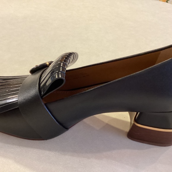 TORY BURCH LEATHER SHOES SIZE 8 - Picture 8 of 10